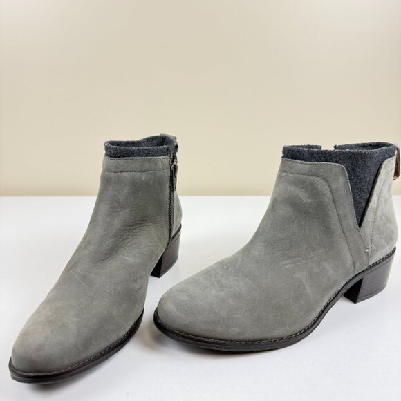 New Vionic Joslyn Water Resistant Leather Ankle Boots - Picture 2 of 12
